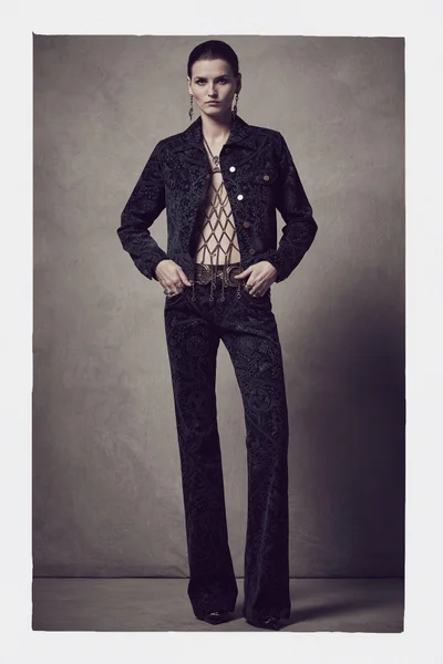 Look 27
